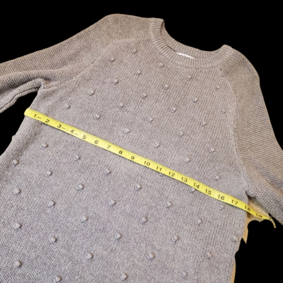 Old Navy Knitted Sweater - Picture 5 of 7